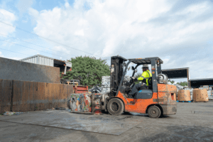 advantages of recycling